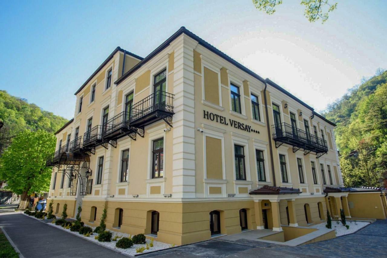 Hotel Versay Бэиле-Еркулане Экстерьер фото