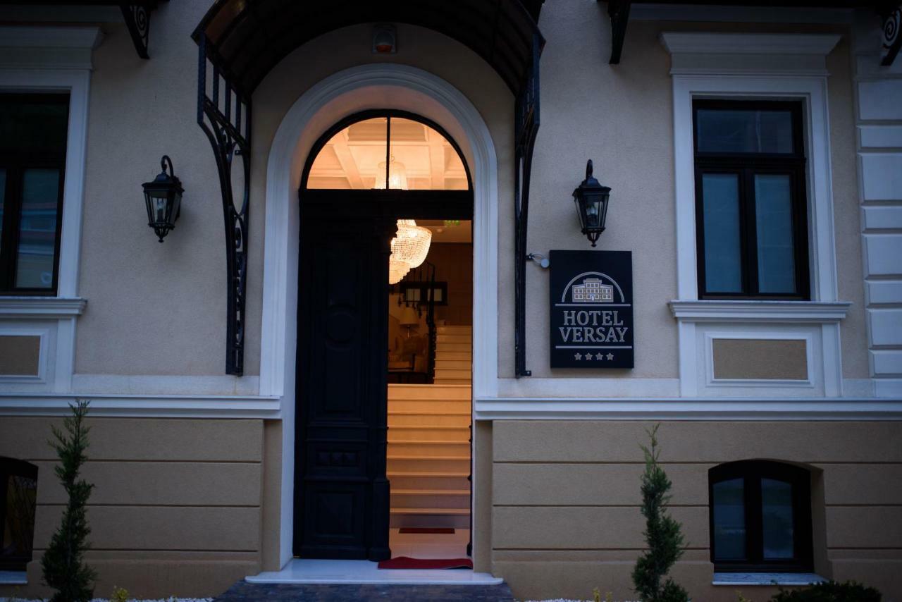 Hotel Versay Бэиле-Еркулане Экстерьер фото