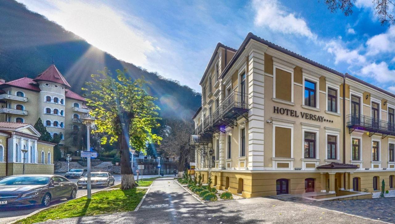 Hotel Versay Бэиле-Еркулане Экстерьер фото
